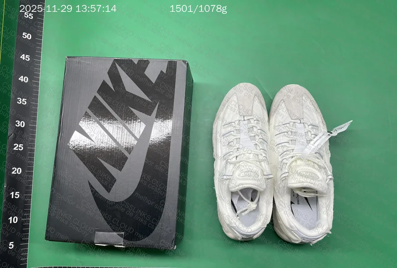 Air Max 95 CDG 6