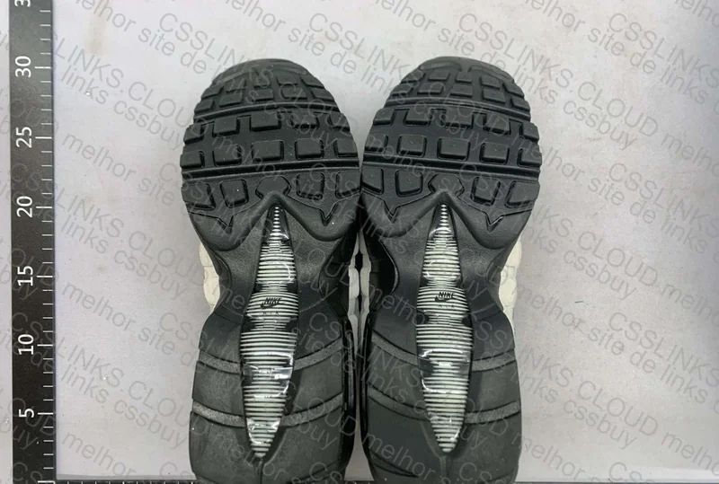 Air Max 95 CDG