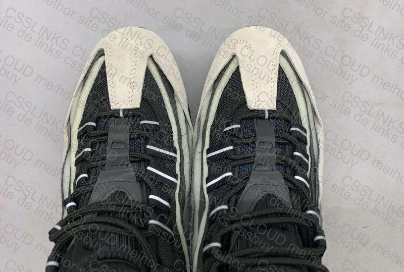 Air Max 95 CDG 5