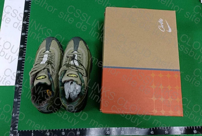 Air Max 95 Corteiz Gutta Green 7