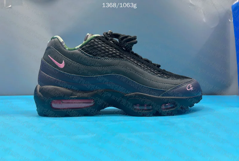 Air Max 95 Corteiz Pink Beam 3
