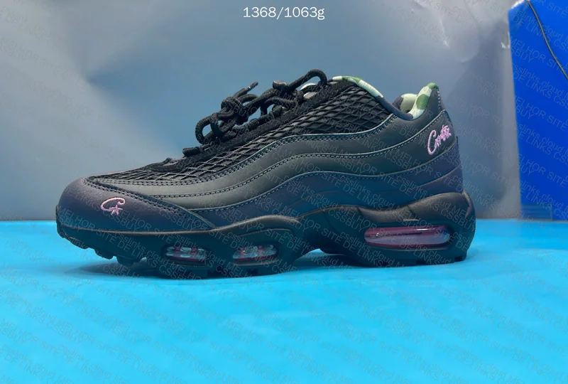 Air Max 95 Corteiz Pink Beam 8