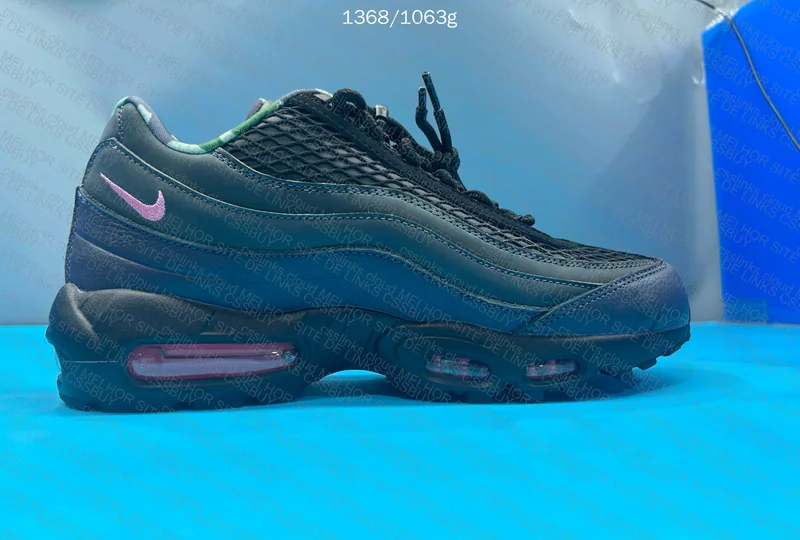 Air Max 95 Corteiz Pink Beam 9
