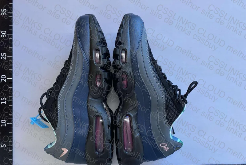 Air Max 95 Corteiz Pink Beam 2