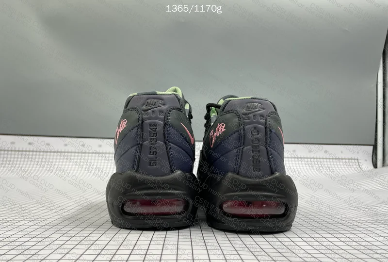 Air Max 95 Corteiz Pink Bean 8