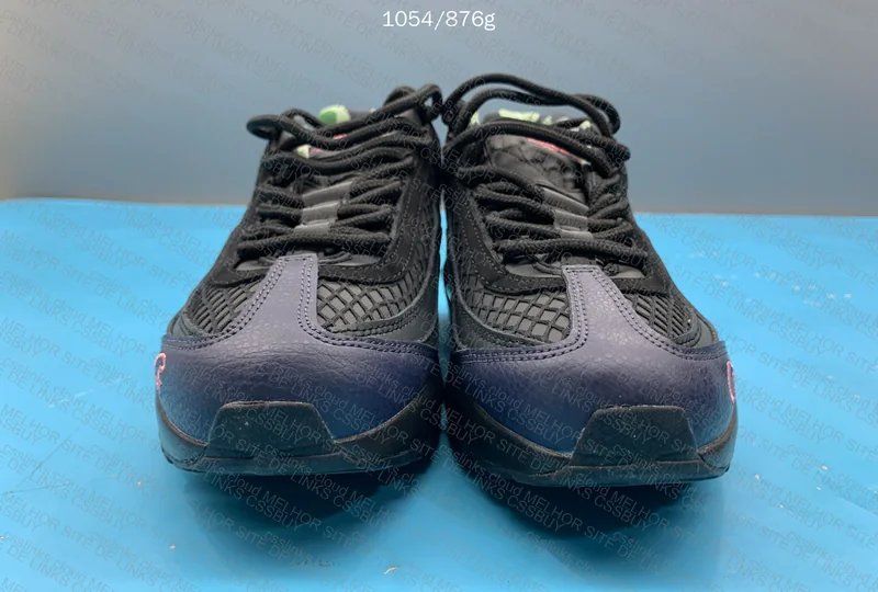 Air Max 95 Corteiz Rosa 9