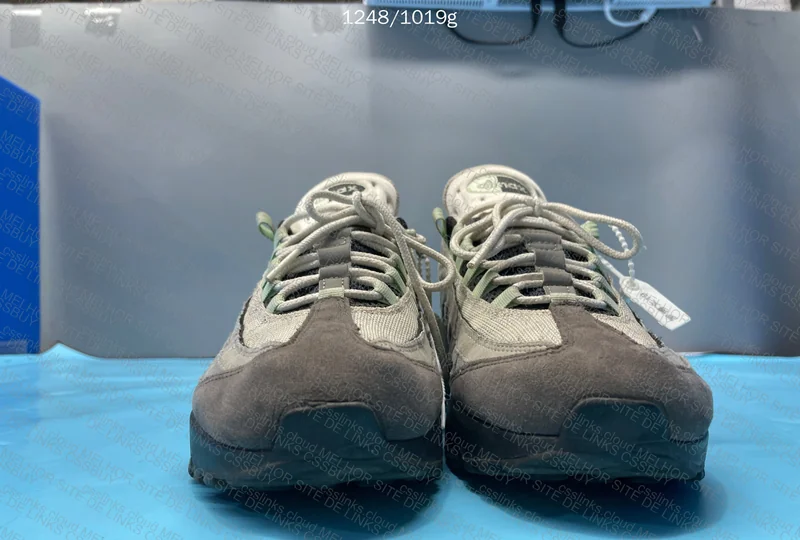 Air Max 95 Fresh Mint 3