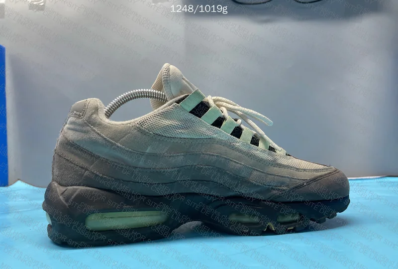 Air Max 95 Fresh Mint 8