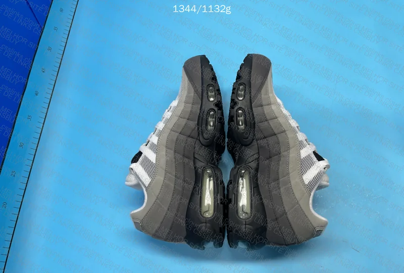 Air Max 95 Gray Gradient 5