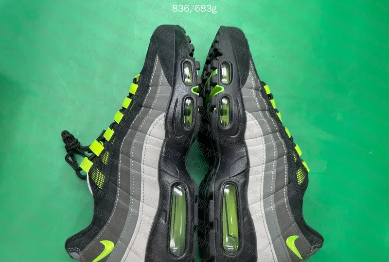 Air Max 95 Green Black 6