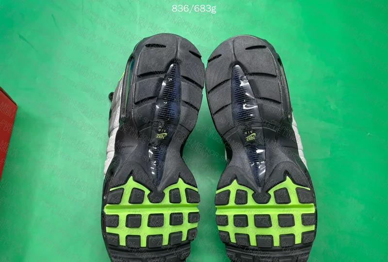 Air Max 95 Green Black 7