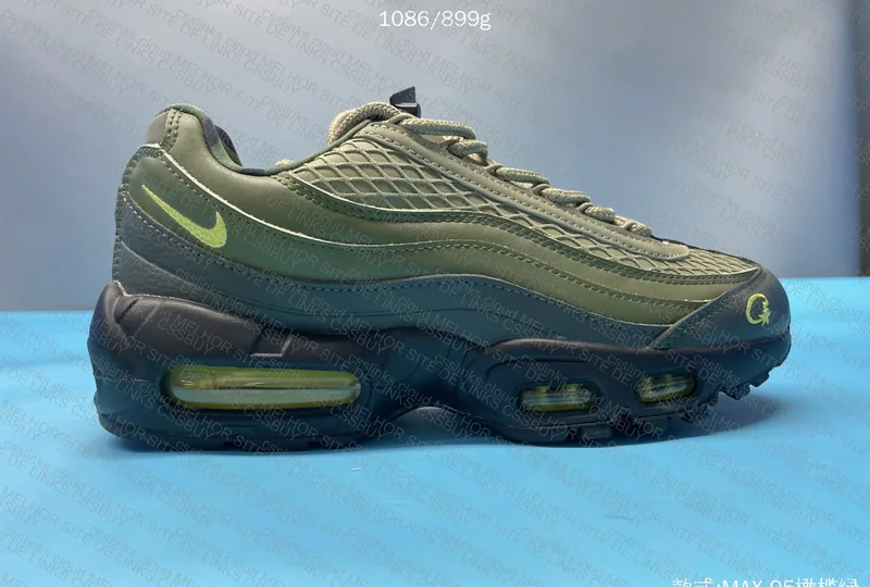Air Max 95 Gutta Green 4