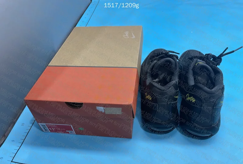 Air Max 95 GX Black Honey Corteiz 8