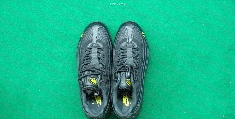 Air Max 95 Honey Black 3