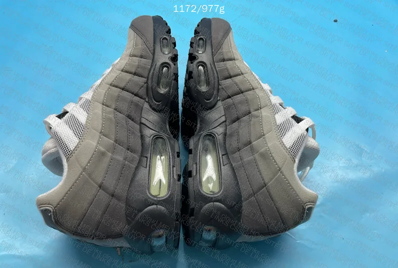 Air Max 95 Jewel Cool Grey 5