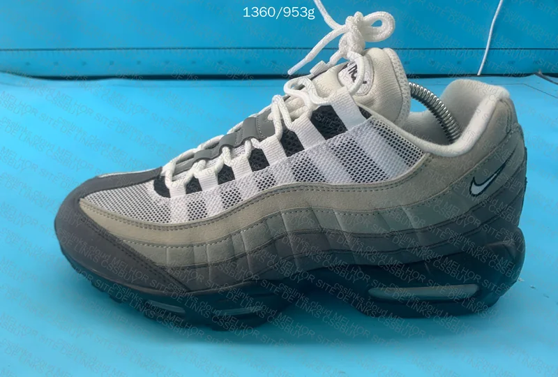 Air Max 95 Jewel Grey GX B 3