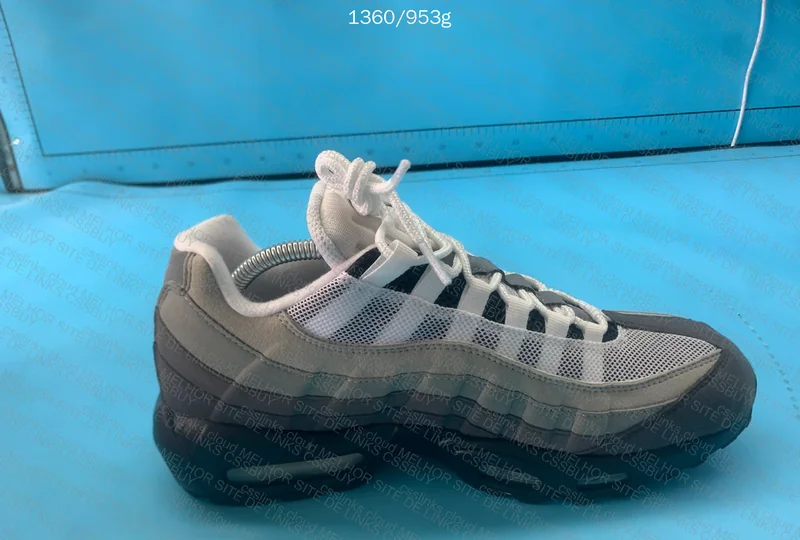 Air Max 95 Jewel Grey GX B 6