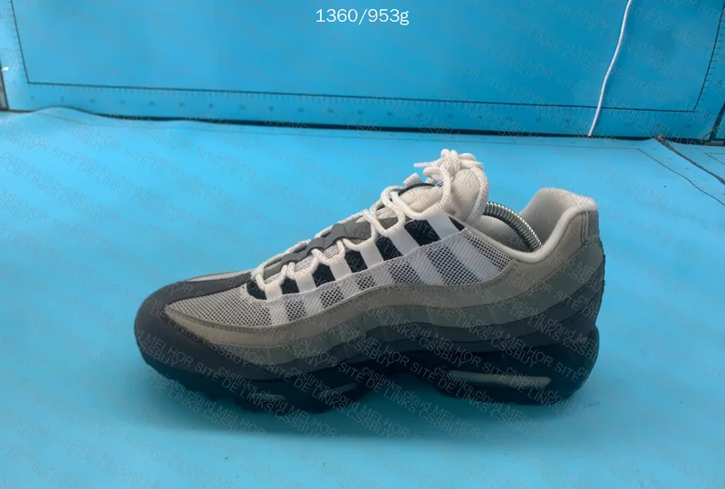 Air Max 95 Jewel Grey GX B 8