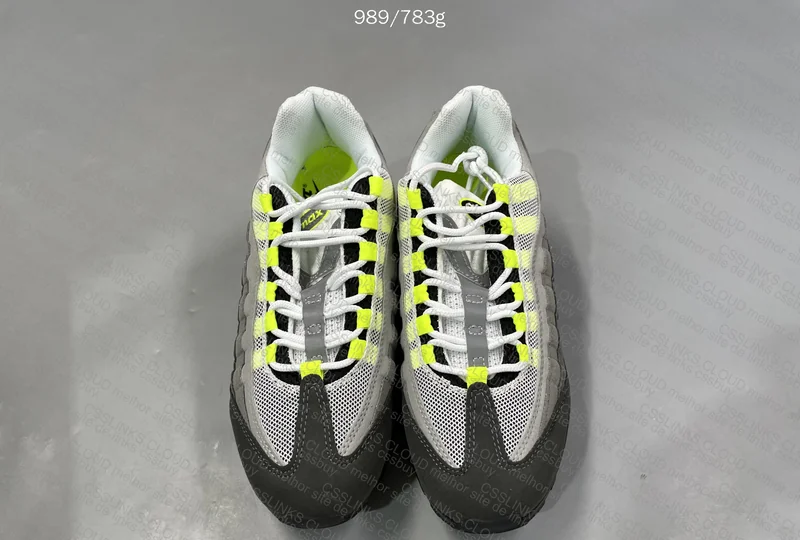 Air Max 95 Neon 4