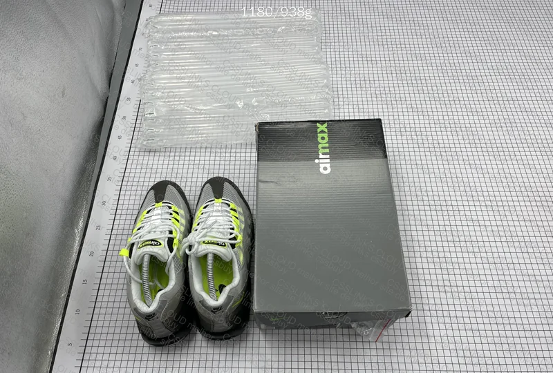 Air Max 95 Neon 10