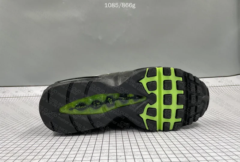 Air Max 95 Neon 4