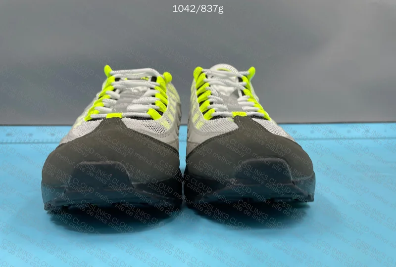 Air Max 95 'Neon' 3