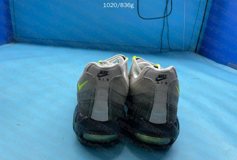 Air Max 95 Neon 3