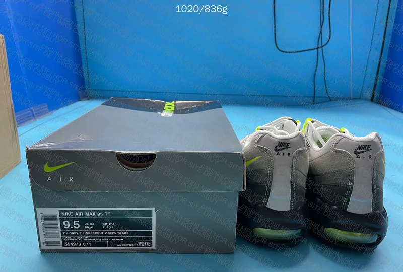 Air Max 95 Neon 8