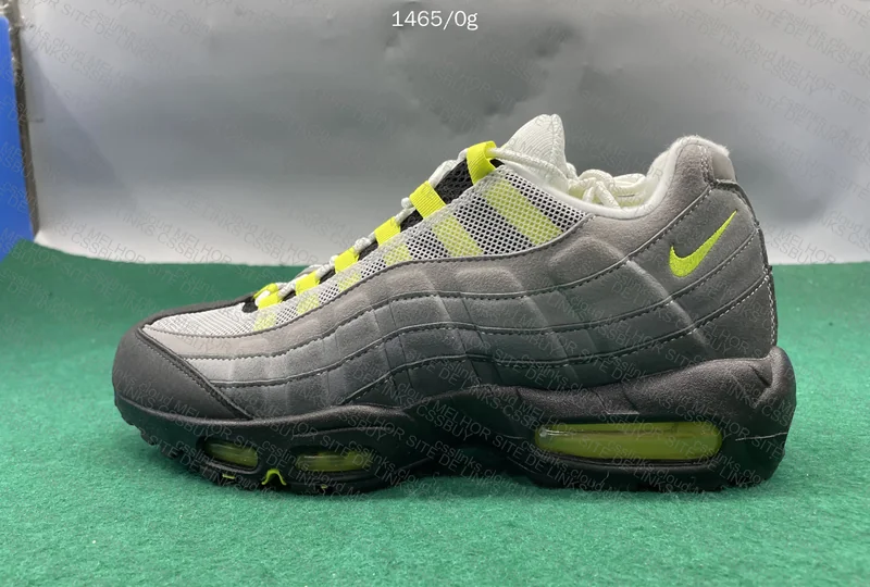 Air Max 95 Neon 10
