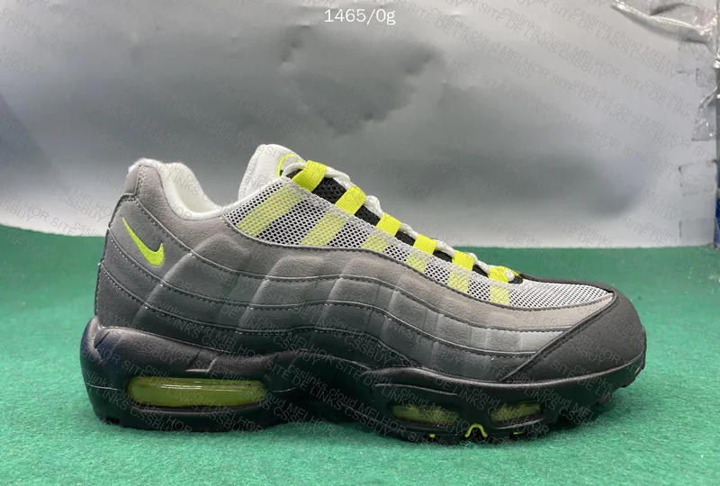 Air Max 95 Neon 4