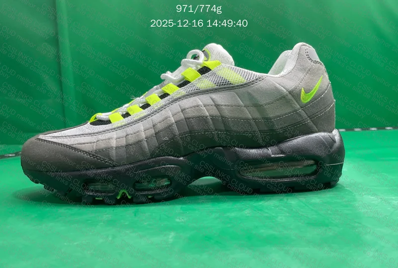 Air Max 95 Neon 6