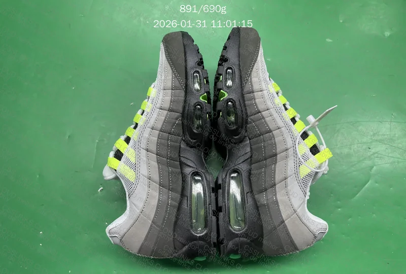 Air max 95 Neon 3