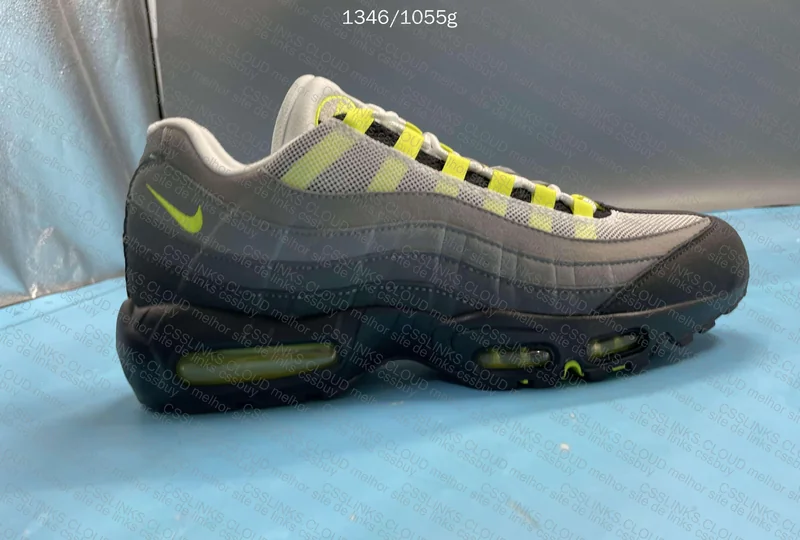 Air Max 95 Neon B Grade 4