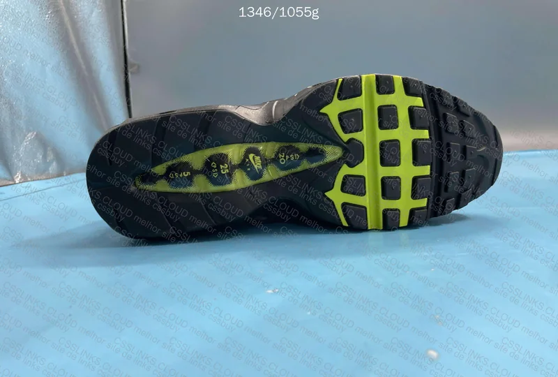 Air Max 95 Neon B Grade 5