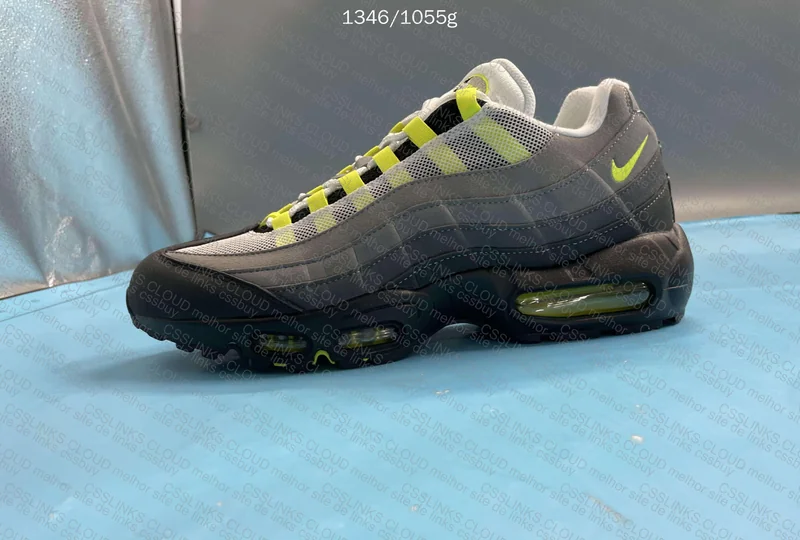 Air Max 95 Neon B Grade 8
