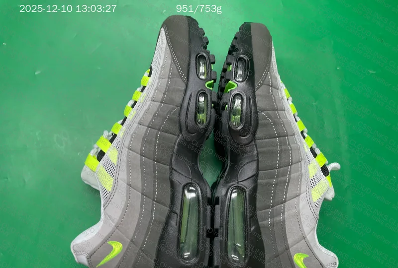 Air Max 95 Neon - Unsure About Pics 6