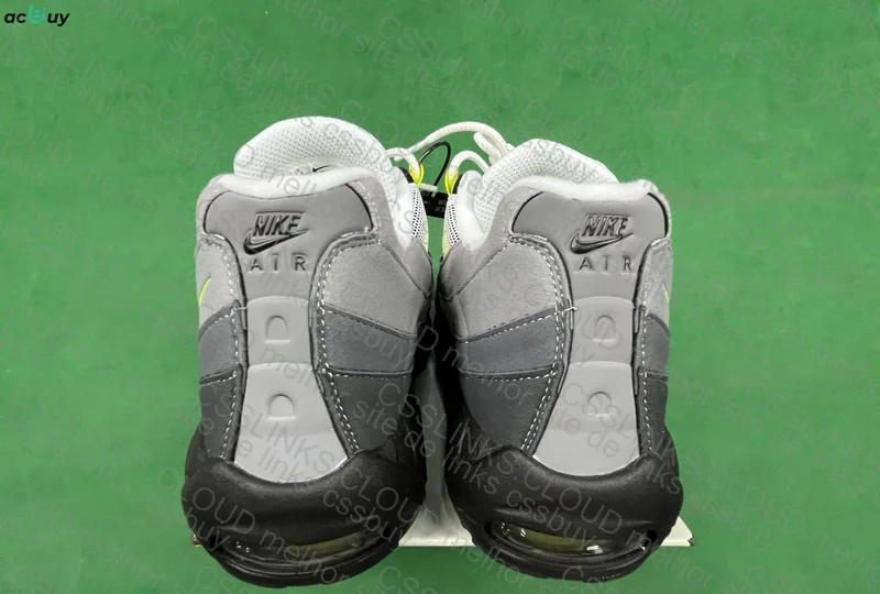 Air Max 95 Neon - Is it GL? 2