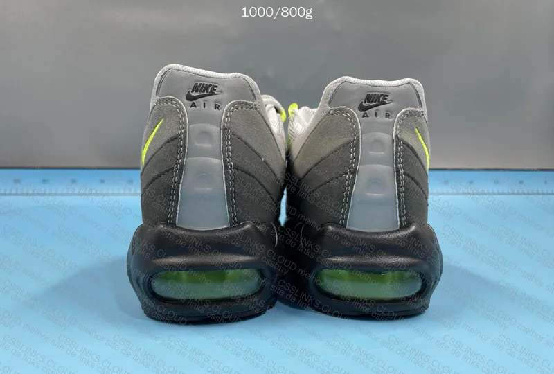 Air Max 95 Neon 4