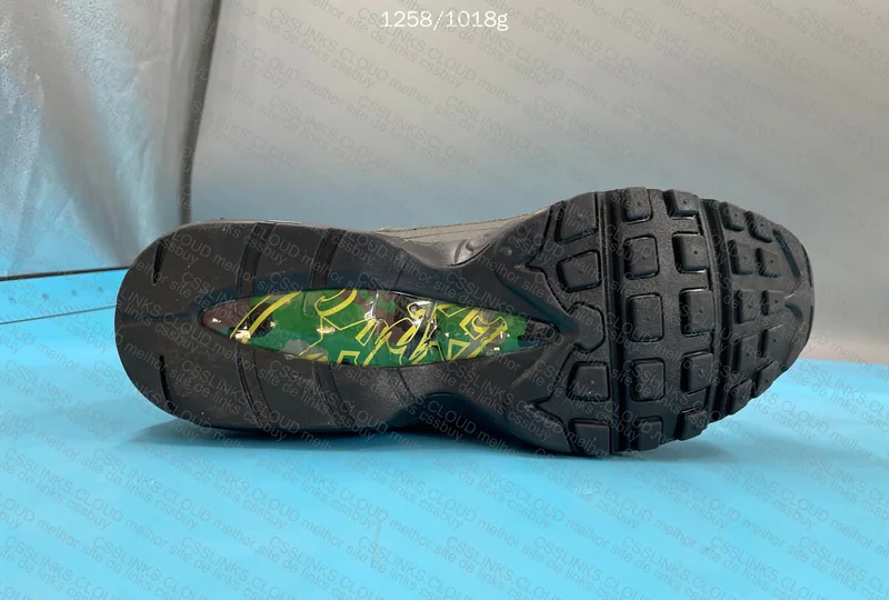 Air Max 95 Size 45 230y GL or RL 9