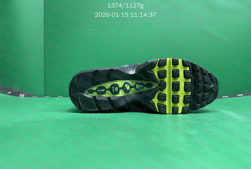 Air Max 95 OG Neon 6