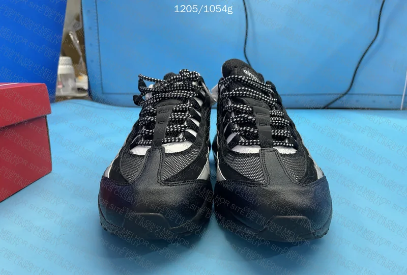Air Max 95 OVO 5