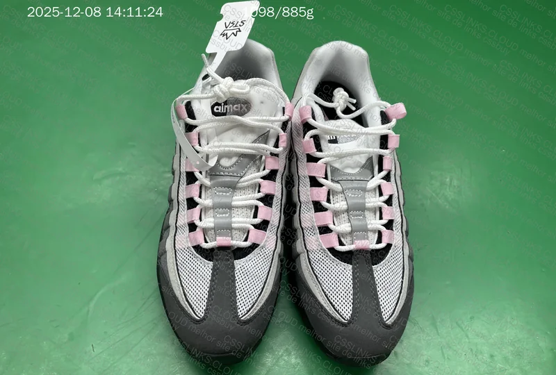 Air Max 95 Pink Foam 4