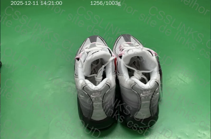 Air Max 95 Pink Foam 3