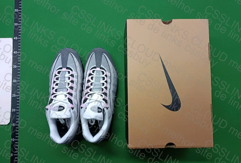 Air Max 95 Pink Foam 3