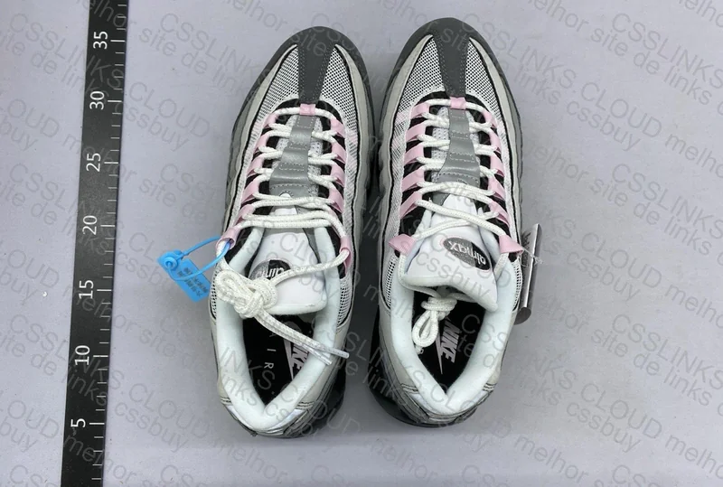 Air max 95 pink foam 4