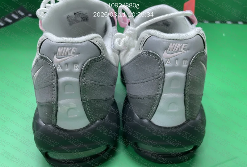 Air Max 95 Pink Foam 3