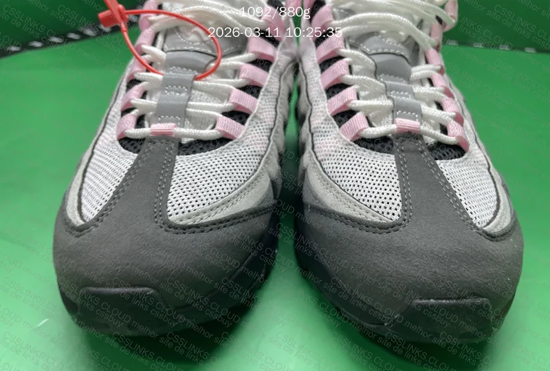 Air Max 95 Pink Foam 4