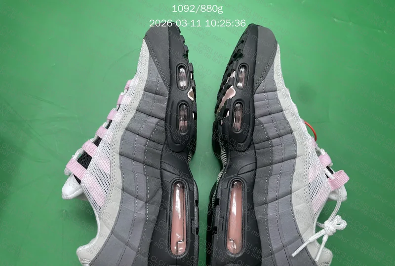 Air Max 95 Pink Foam 6