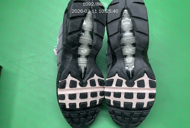 Air Max 95 Pink Foam 8