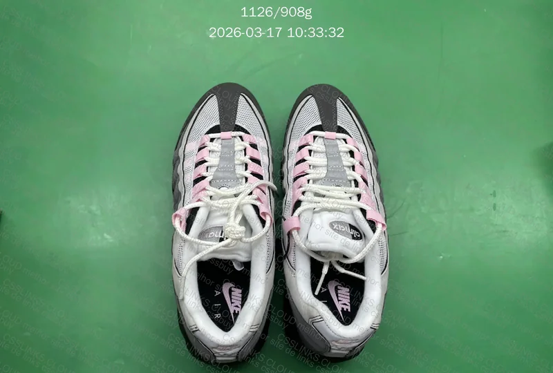 Air Max 95 Pink Foam 3
